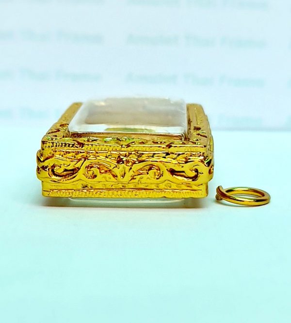 กรอบพระสมเด็จฉลุลาย No3.สีทอง- A11 ขนาด 26*38*7.3 mm. - Image 3