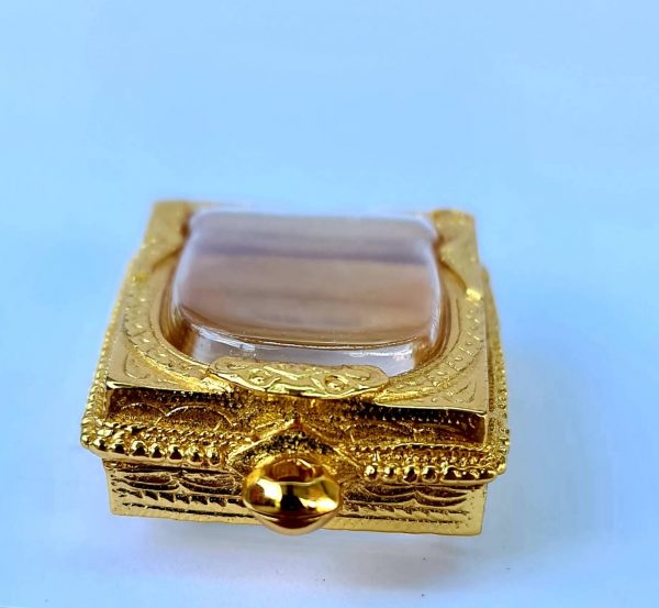 กรอบพระสมเด็จไข่ปลาพ่อแก้ว 2.5 สีทอง ขนาด 28*40*7.1 mm.-A15-1 - Image 2