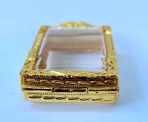 กรอบพระสมเด็จใหญ่จัมโบ้ สีทอง A17 ขนาด 34*50*7.5 mm. - Image 3