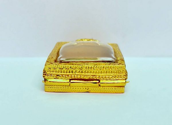 กรอบพระสมเด็จฝาหลัง สีทอง A18 ขนาด 28*39*8.8 - Image 3