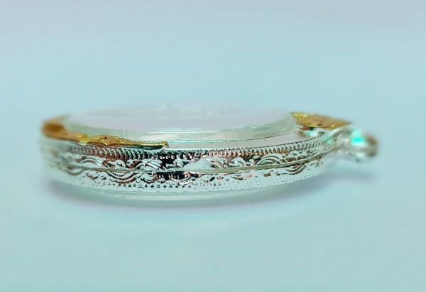 กรอบพระไข่พ่อแดง  สีเงินทอง B06-3 ขนาด 28*38*4.4 mm. - Image 3
