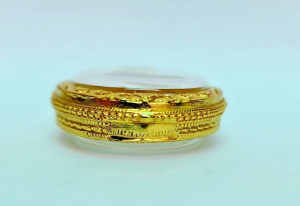 กรอบพระหยดน้ำ ร.9 สีทอง V01 ขนาด 35*40* 8 mm. - Image 4