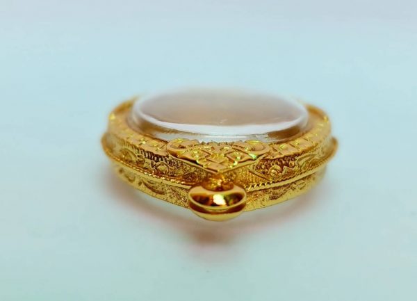 กรอบพระเหรียญไอ้ไข่จัมโบ้  สีทอง B08 ขนาด 30*42* 5.3 mm. - Image 2
