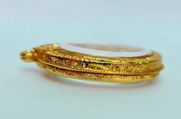 กรอบพระเหรียญไอ้ไข่จัมโบ้  สีทอง B08 ขนาด 30*42* 5.3 mm. - Image 4