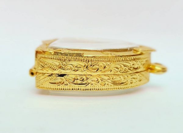 กรอบพระหลวงพ่อโตบางกระทิง สีทอง -S03 ขนาด 33*38*8 mm - Image 3