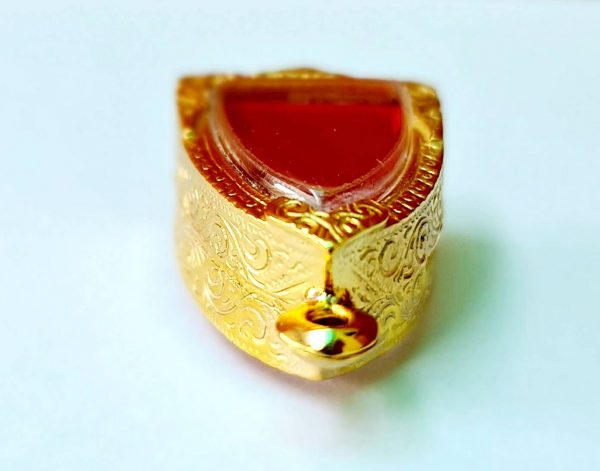 กรอบพระหลวงพ่อเงินบานพับ No.3 สีทอง- H03  ขนาด 20*31*13 mm. - Image 4