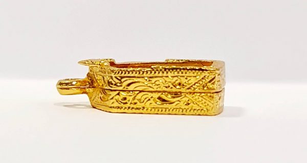 กรอบพระ ขุนแผนเล็กพลายมังกรสีทอง -E07 ขนาด 1.6*2.3*0.6 cm. - Image 4