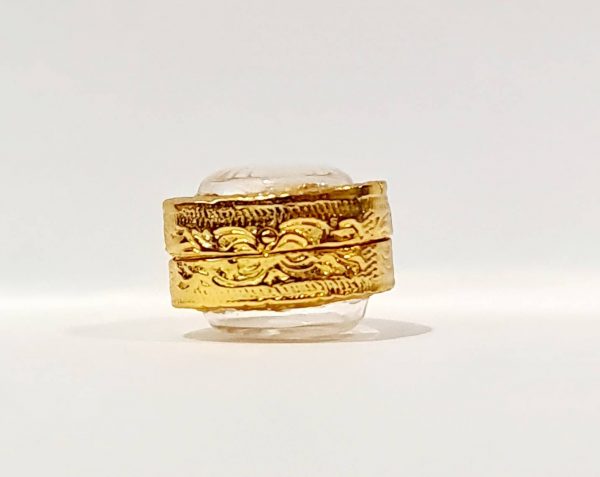 กรอบพระ ปิดตาจิ๋ว สีทอง -K01 ขนาด 1.2*1.5*0.8 Cm. - Image 4