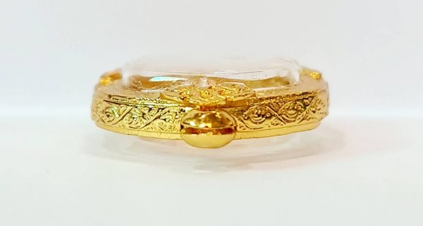 กรอบพระนั่งพานหลวงพ่อรวยพันล้าน สีทอง Q20 ขนาด 2.5*4*0.3 cm. - Image 2