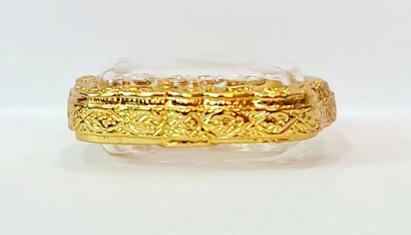 กรอบพระนั่งพานหลวงพ่อรวยพันล้าน สีทอง Q20 ขนาด 2.5*4*0.3 cm. - Image 4