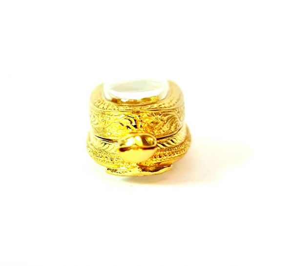 กรอบพระ เม็ดขนุน สีทอง M04-1 ขนาด 1.8*4.4*0.8 cm. - Image 3