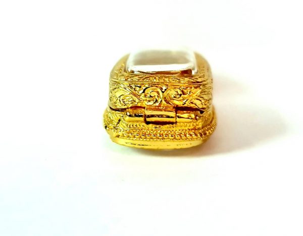 กรอบพระ เม็ดขนุน สีทอง M04-1 ขนาด 1.8*4.4*0.8 cm. - Image 4