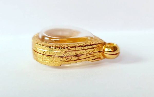 กรอบพระหยดน้ำจิ๋ว สีทอง - J01 ขนาด 1.4*2.0*0.5 cm. - Image 3